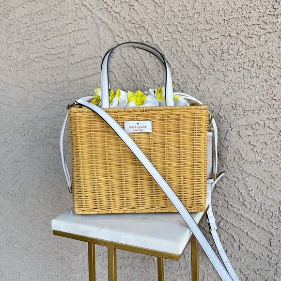 KATE SPADE Wicker Rattan Lemon Zest Printed Woven Picnic Satchel Box Bag - Picture 14 of 16